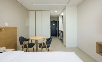 Centum Mark Kimstay Yangyang