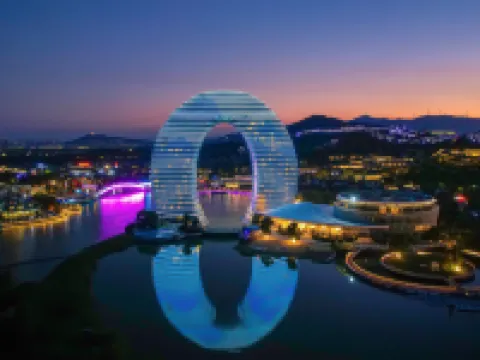 TAI LAKE DREAMLOHAS VILLA RESORT Hotels near Moon Bay, Taihu Lake