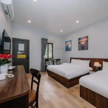 Napoli Hostel Cat Ba Отели в г. Cát Hải