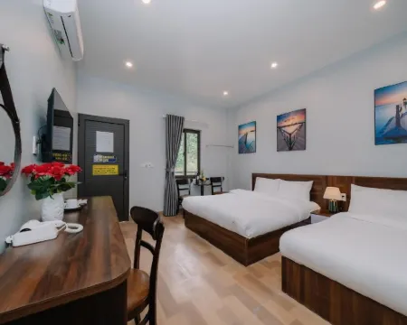 Napoli Hostel Cat Ba Hôtels à : Cát Hải