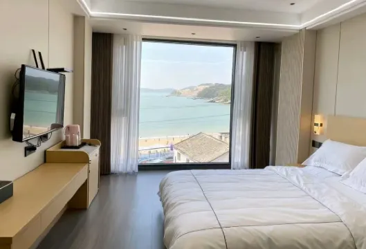 Binsha Courtyard Seaview Homestay