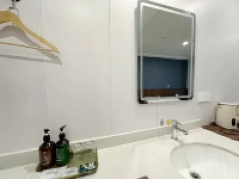 National Art Hotel​ Hotels in Bijie