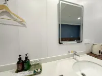 National Art Hotel Hotel dekat Bijie Railway Station