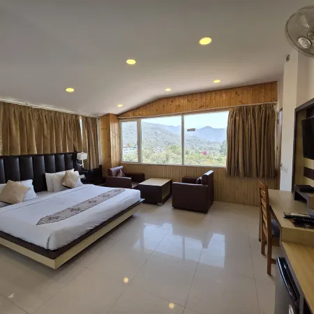 Hotel Rajpur Heights