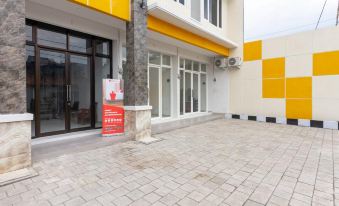 RedDoorz Syariah @ Kebraon