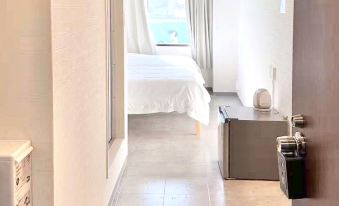 JR Shin-Osaka East Gate 65ft GAOJI INN