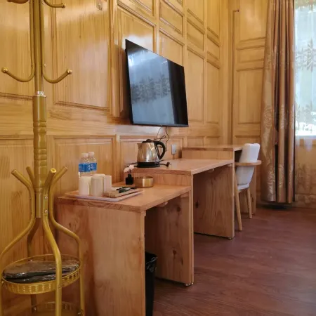Deqin Feilai Temple Jinchenyuan Homestay