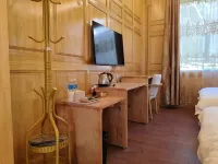 Deqin Feilai Temple Jinchenyuan Homestay - sarapan
