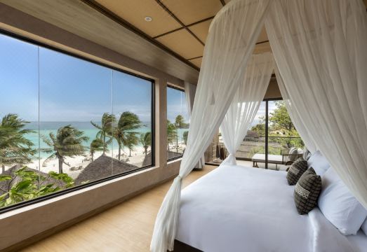 4. 아이린 리조트 ..