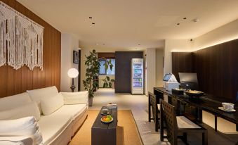 Floral Hotel·Zen City Coordinates Hotel (Foshan Zumiao Zhangcha Road Branch)