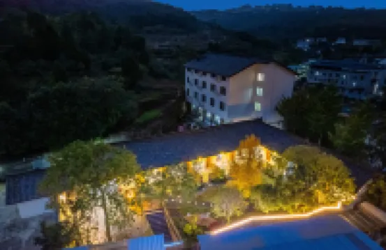 Jianmenguan Ningjiayuan Homestay