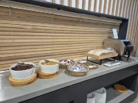 Hotel Parangvue - breakfast