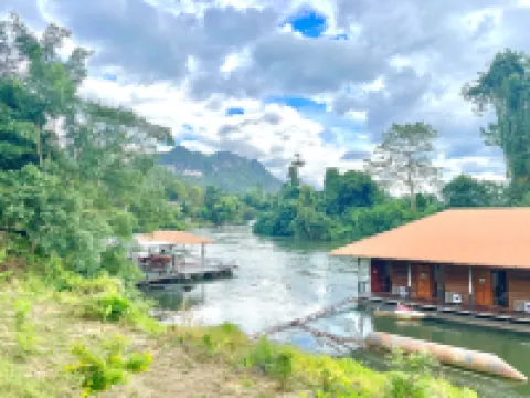Mataburi River Kwai Resort Hotels in Sai Yok