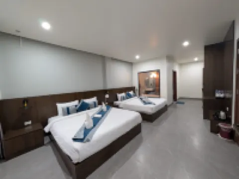 Tulip Elegant Riverside Vang Vieng