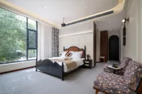 Nayiye View Inn · 360° Mountain View Panoramic Vacation Boutique Stay (Ku'erdening Scenic Area) - Parkering