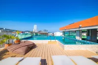 Phuket Patong Buri Resort - Infinity Pools