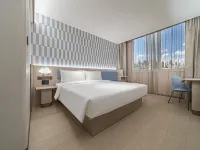 Hanting Hotel (Dongcheng Avenue Branch of Xi'an World Expo Park) Hotels near Baqiao
