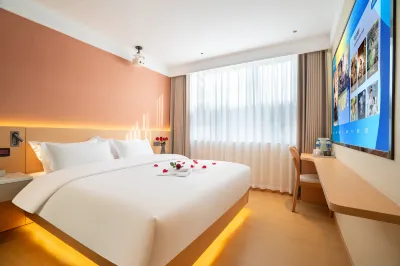 Qiaoqianli Hotel (Kunming Railway Station Shuangqiao Night Market Style Street) Hotels in Kunming International Convention and Exhibition Ce