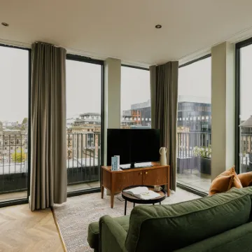 Native Glasgow Hotels near Buchanan Street