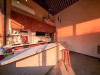 Chunshuiju Homestay (Guiyang Longdongbao International Airport Wushan Canyon Scenic Area) 룽리 호텔