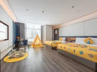 R ROYALSS HOTEL Ξενοδοχεία στην πόλη Ντελίνγκα