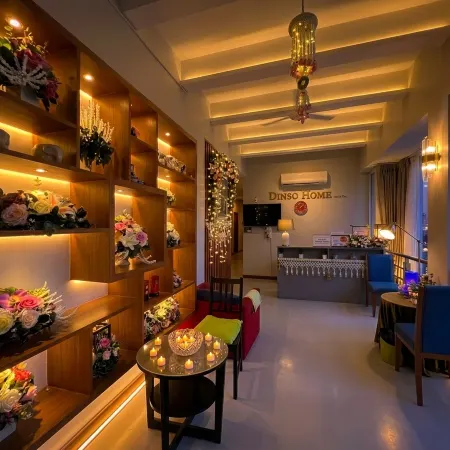 Collection O Dinso Home Boutique Отели рядом с достопримечательностью «Дусит»