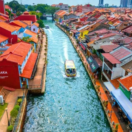 Lawten Hotel - Near Jonker Street - FREE PARKING