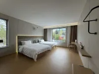 Lanshan Yuhai Holiday Homestay(Yangon Beach Store of Laoshan Scenic Area)