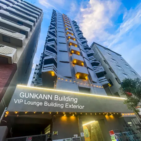 4 min train to Shinjuku ｜ 8 min walk to station ｜Up to 6 guests｜Newly renovated｜loft
