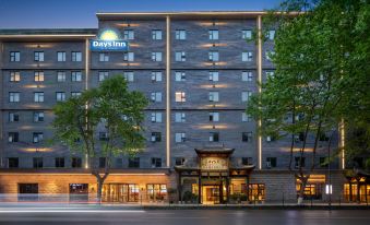 Days Inn by Wyndham Chengdu Kuanzhai Alley
