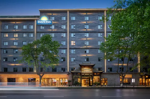 Days Inn by Wyndham Chengdu Kuanzhai Alley