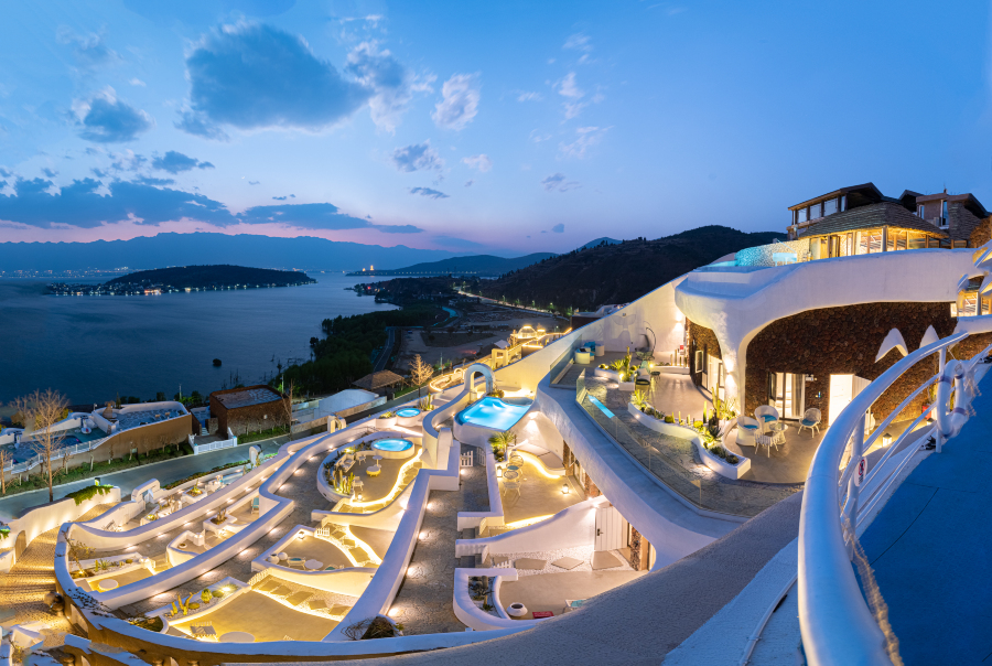Sound on the Clouds Hotel Santorini, Dali Hotels in Dali City