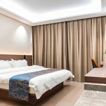 Chuxiong Baichuang Smart Leisure Grand Hotel Отели в г. Чусион