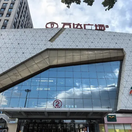 D-M