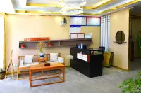 Yuqiong Business Hotel