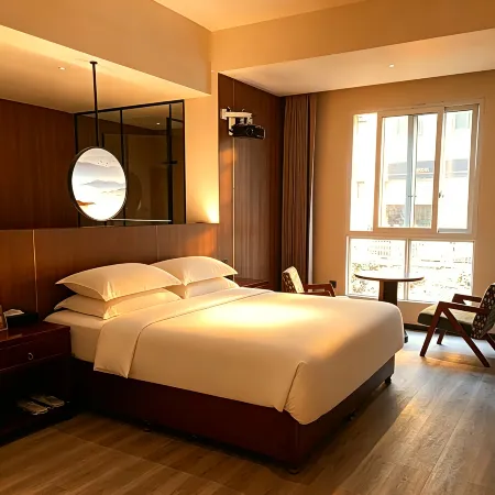 Kangba Zangyi · Garden Hotel (Yajiang 318 National Highway)