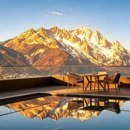 Xuelu Lodge | Panoramic golden sunrise peaks, direct snowview inn (Baisha Ancient Town)