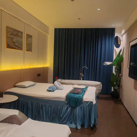 Urba S Hotel (Xiamen Railway Station South Square Branch)