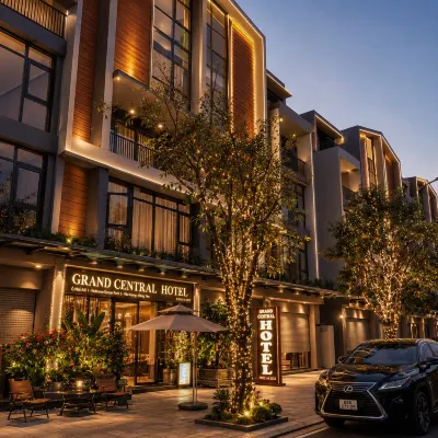 Grand Central Hotel- Vinhomes Ocean Park 3 Hotels near Công Viên Sao Biển Ocean Park