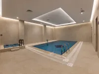 Elite World Comfy İstanbul Avcılar - Pools