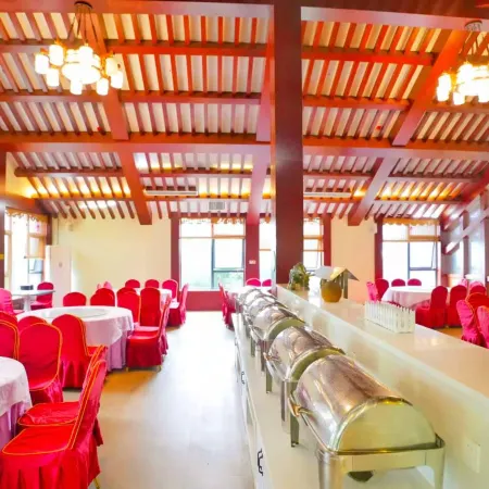 Sanshan Forest Xigu Hot Spring Hotel