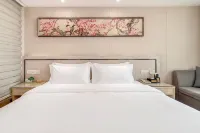 Gold and Silver Business Hotel Huaiji - Parkering