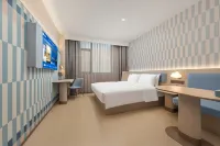 Hanting Hotel (Qinhuangdao Shanhaiguan Guancheng South Road Branch) - พร้อมWifi