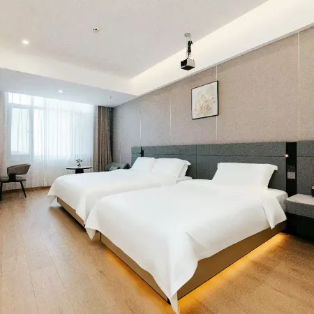 Xiarijiu Hotel (Yingkou Vocational and Technical College)