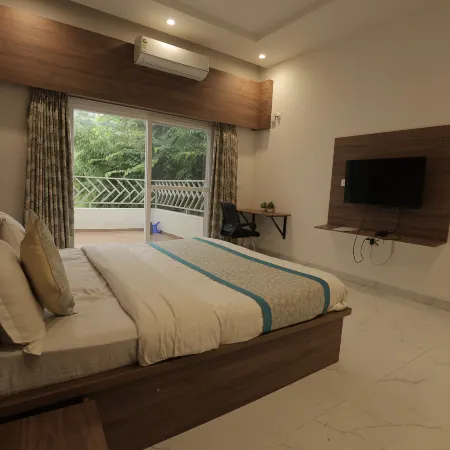 Olive Green Villa by Singh Home Stay