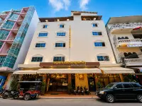 Best Central Point Hotel - parcheggio