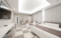 Naju Grand Hotel - 2-Star