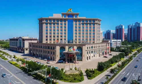 Yaxuan International Hotel - parking