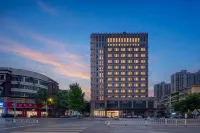 HiFun Boutique E-sports Hotel (Lu'an Wanda Plaza Hongjie) - parking