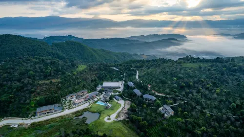 Luzhaishanji Rainforest Resort Community (Lancang) - 4-Star